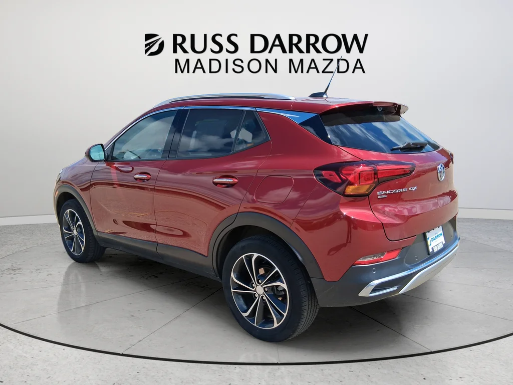 Used 2023 Red Buick Essence image 3