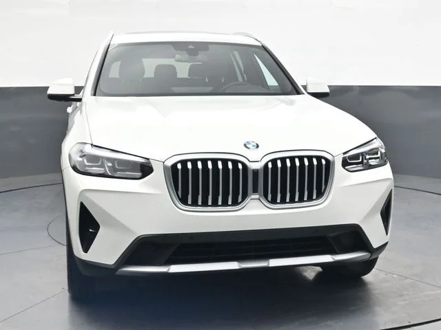 Used 2023 White BMW sDrive30i image 11