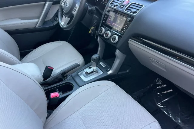 Used 2017 Gray Subaru 2.5i Limited image 17