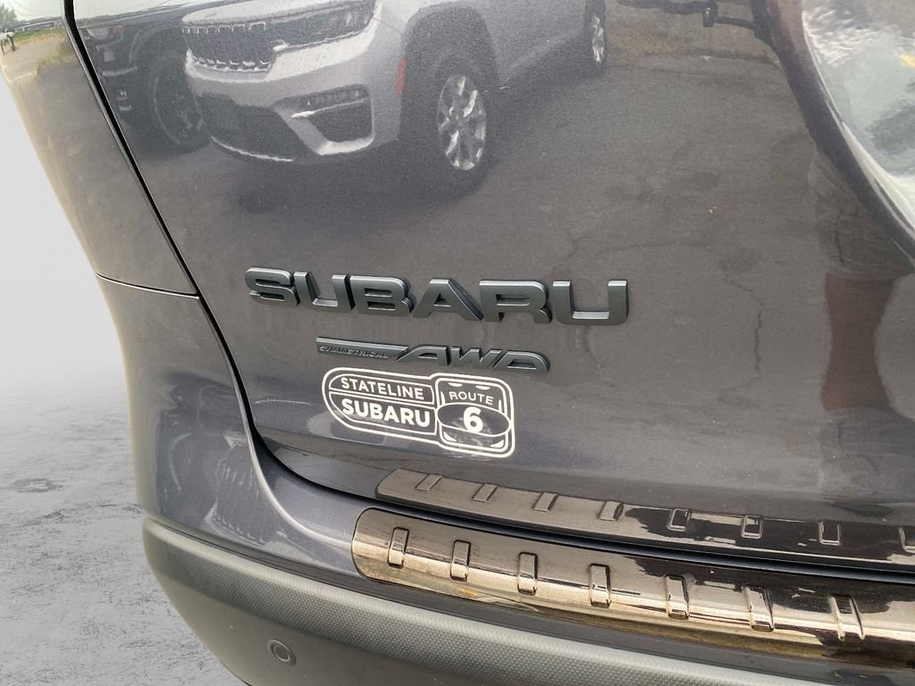 Used 2024 Gray Subaru Onyx Edition image 6
