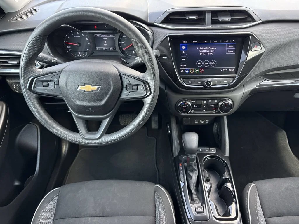 Used 2021 SATIN STEEL METALLIC Chevrolet LT image 3