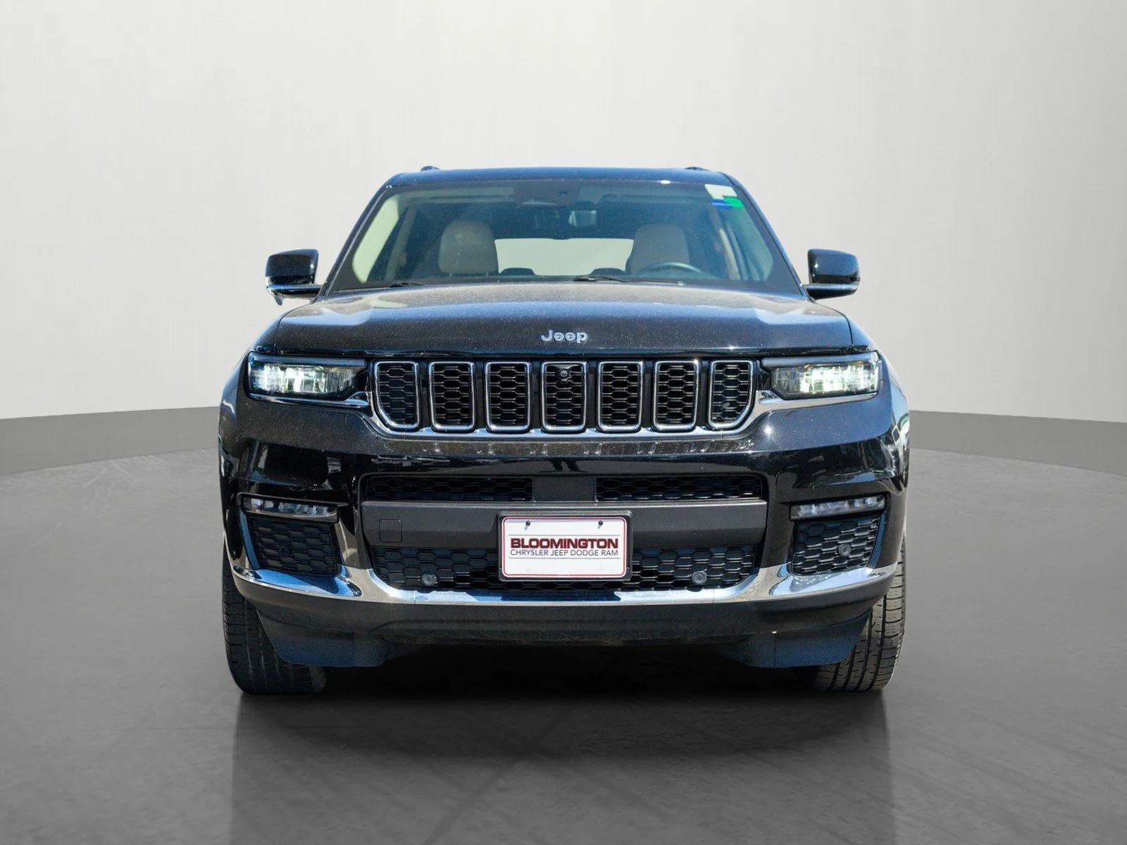 Used 2022 Jeep Grand Cherokee L Limited with VIN 1C4RJKBG5N8629076 for sale in Minneapolis, Minnesota