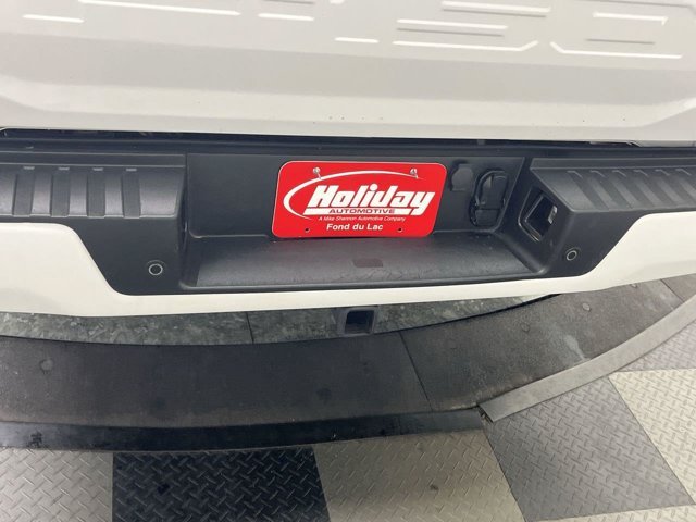 Used 2024 Oxford White Ford XLT image 9