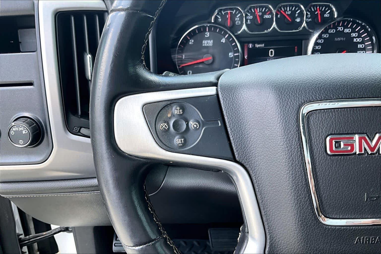 Used 2014 Summit White GMC SLE image 21