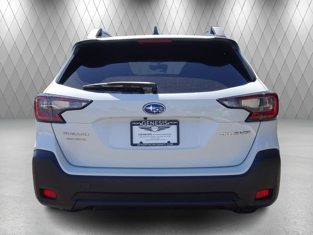 Used 2024 White Subaru 2.5i image 4