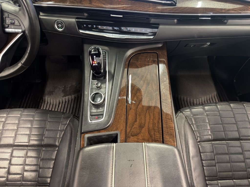 Used 2022 White Cadillac Sport Platinum image 15