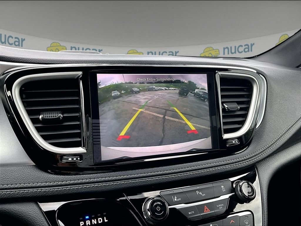 Used 2021 White Chrysler Touring image 19