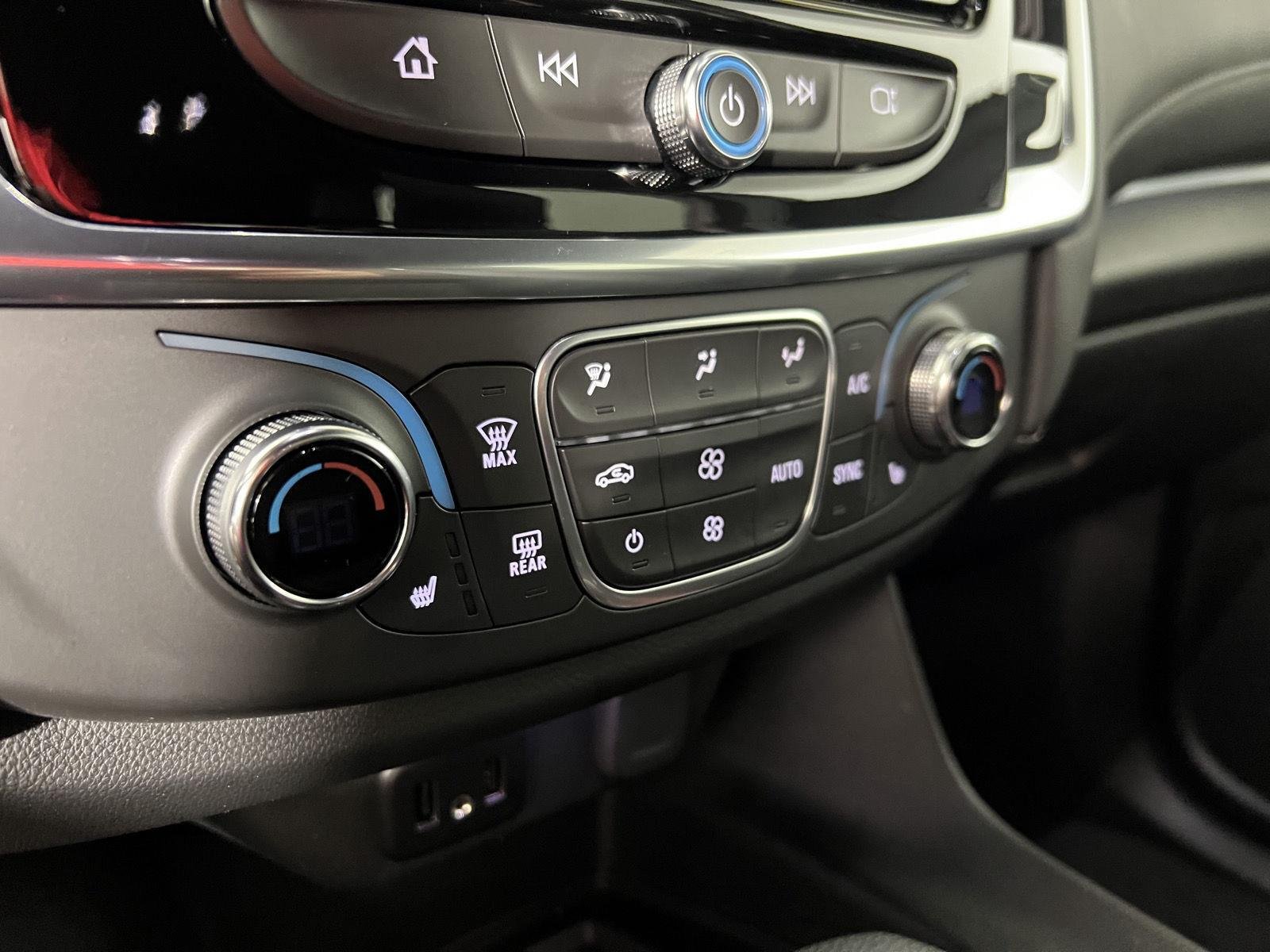 Used 2023 Mosaic Black Metallic Chevrolet LT Cloth image 13