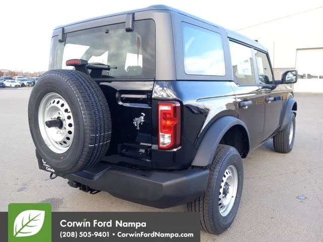 2025 Ford Bronco 4-Door Base - Photo 3