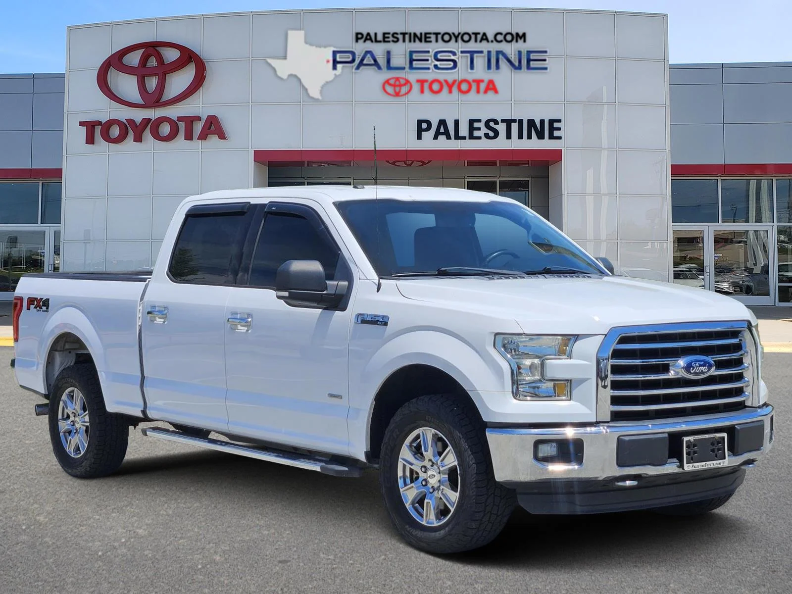 2016 Ford F-150 XLT 4x4 SuperCrew 157-in's photo