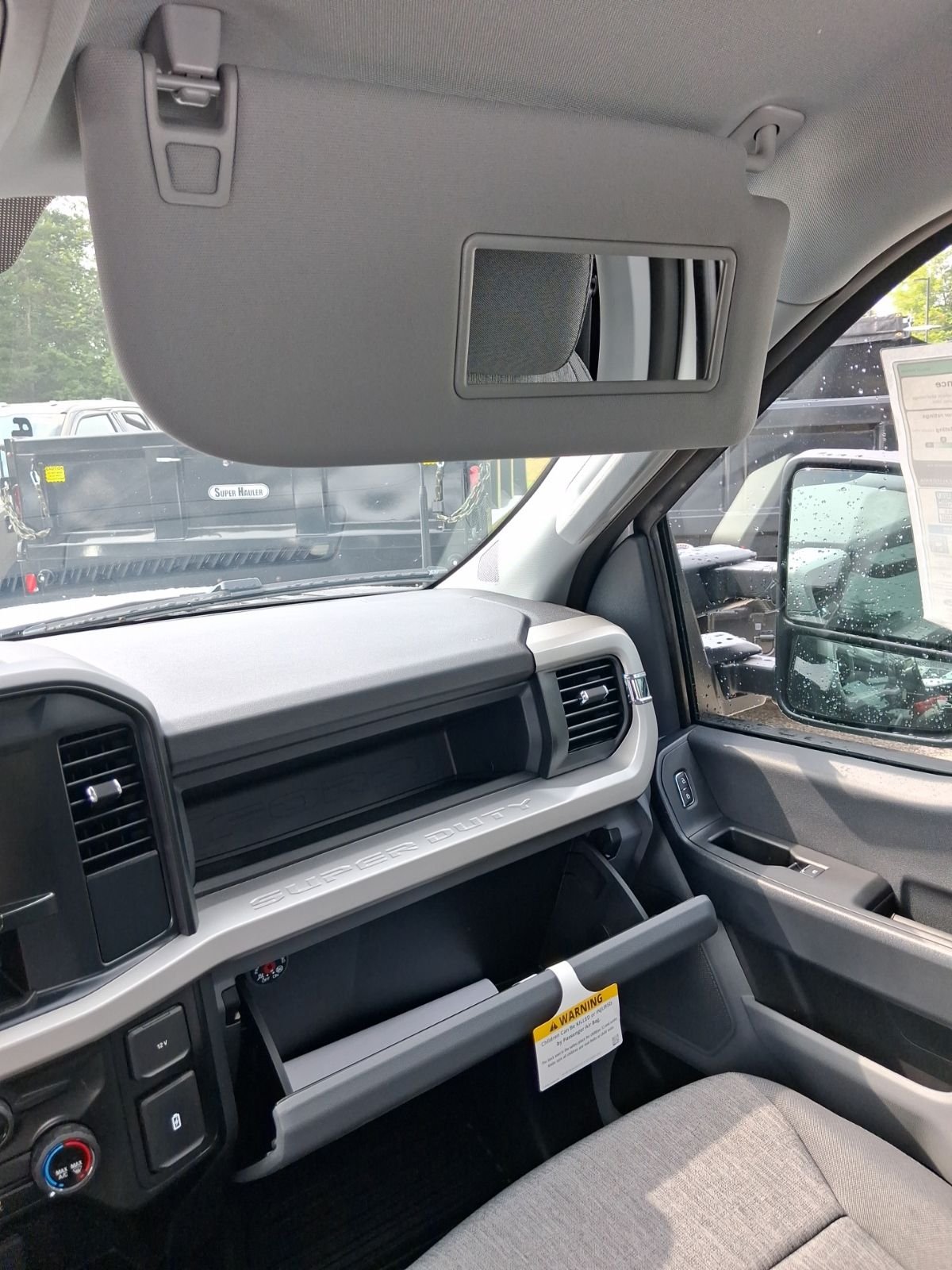 New 2026 Oxford White Ford F-250® XL image 13
