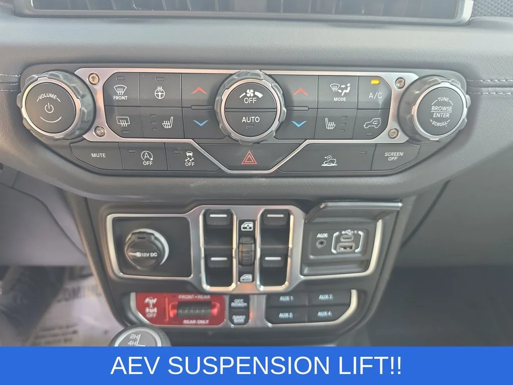 New 2026 Anvil Clearcoat Jeep Rubicon image 18
