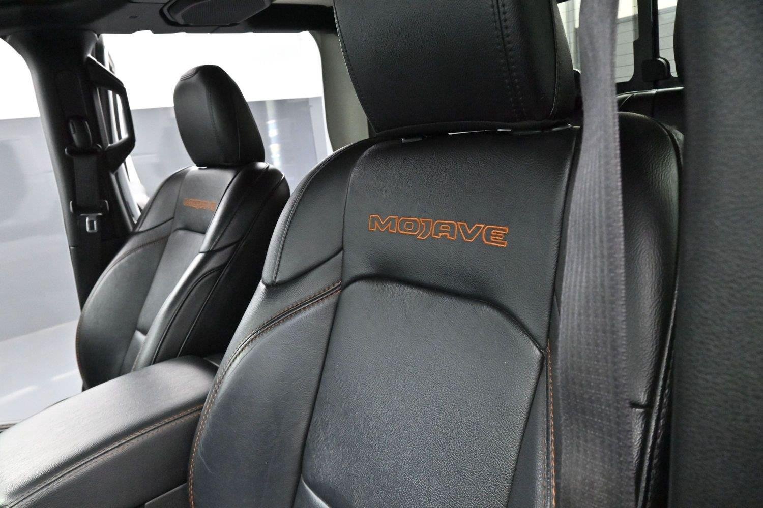 Used 2022 Bright White Clearcoat Jeep Mojave image 12