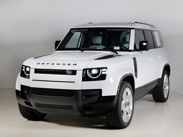 New 2026 Fuji White Land Rover X-Dynamic SE image 1