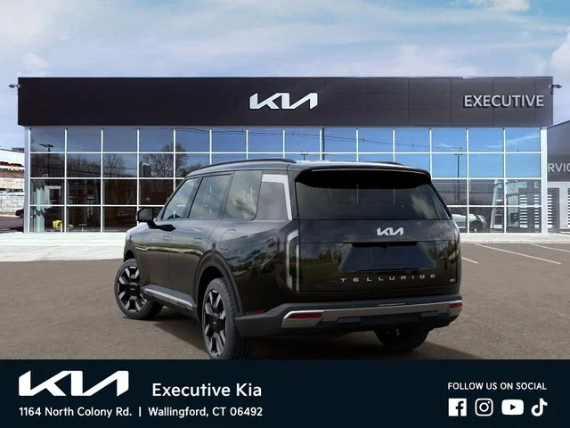 New 2027 Black Kia S image 4