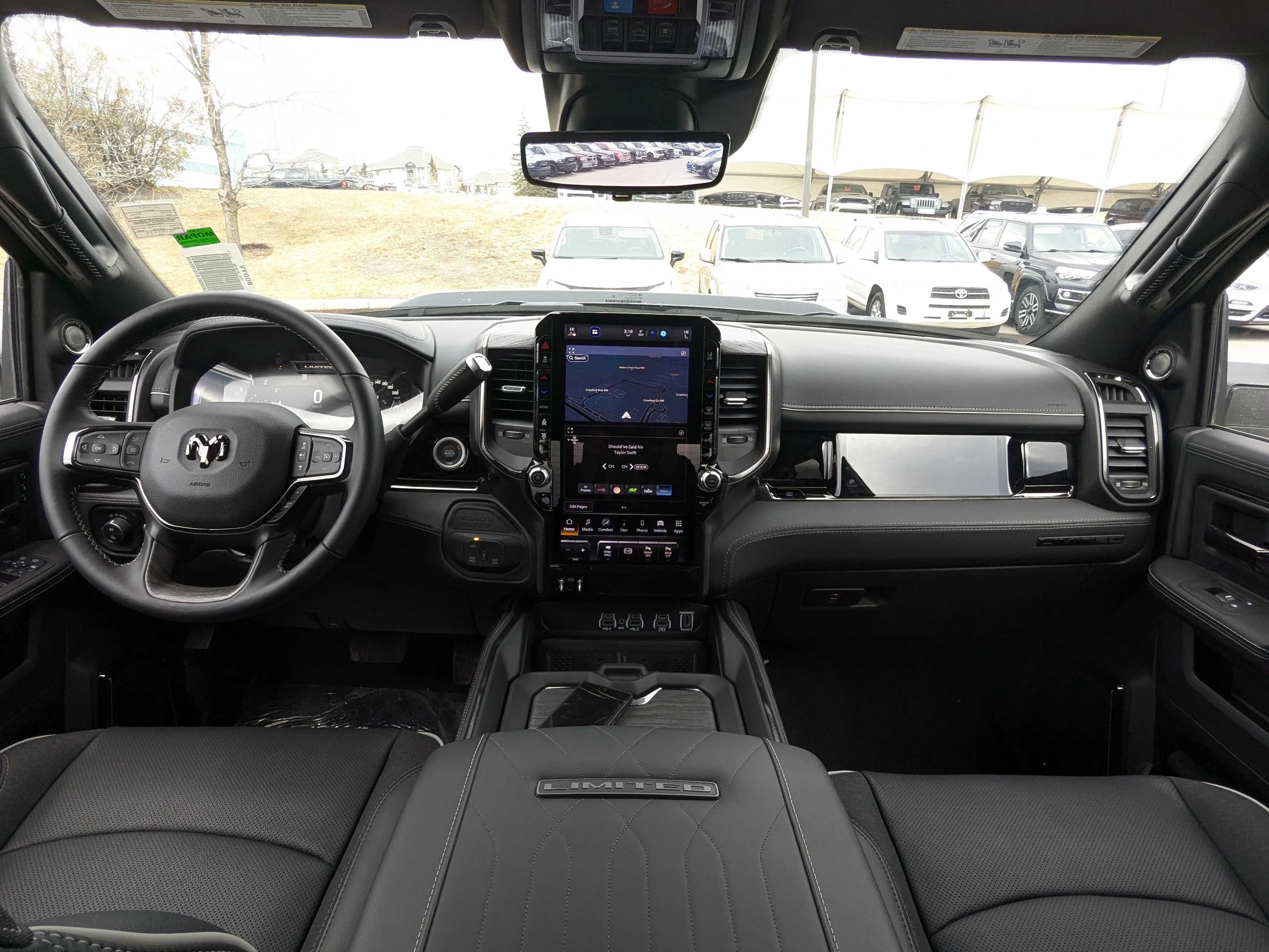 New 2026 Black RAM Limited - 5th Wheel/Gooseneck Prep - 360 Cameras - Sunroof & Tons More! image 26
