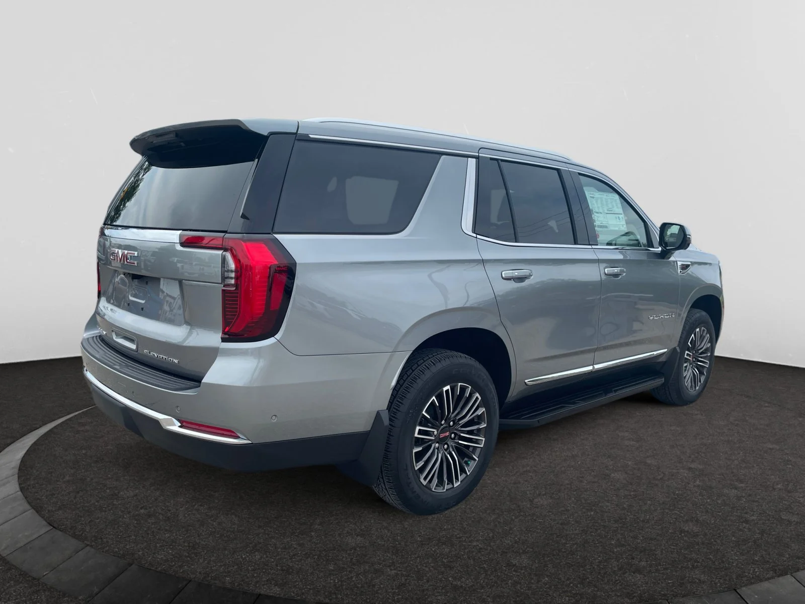 New 2026 Sterling Metallic GMC Elevation image 5