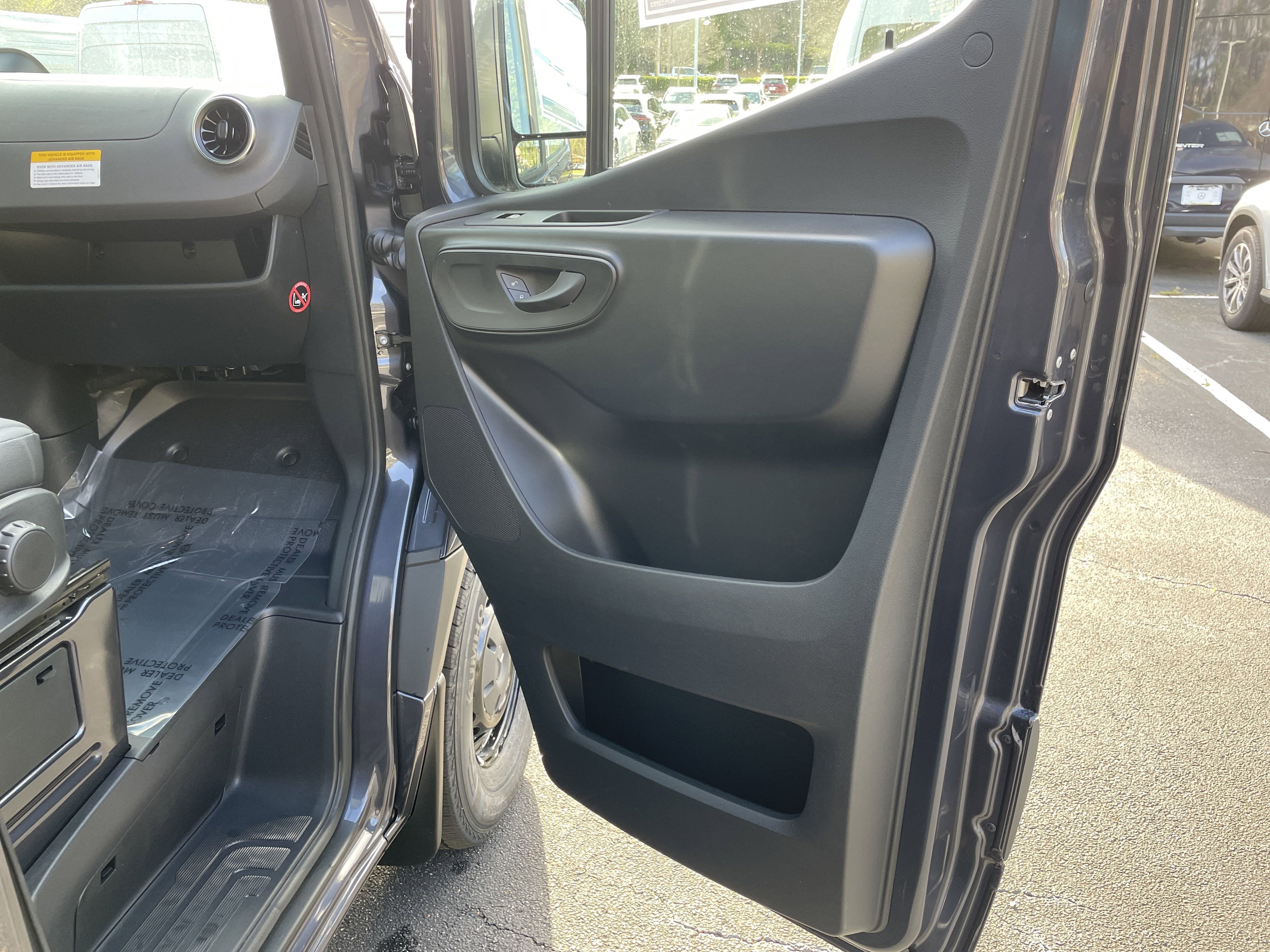 2025 Mercedes-Benz Sprinter Cargo Van Base - Photo 37