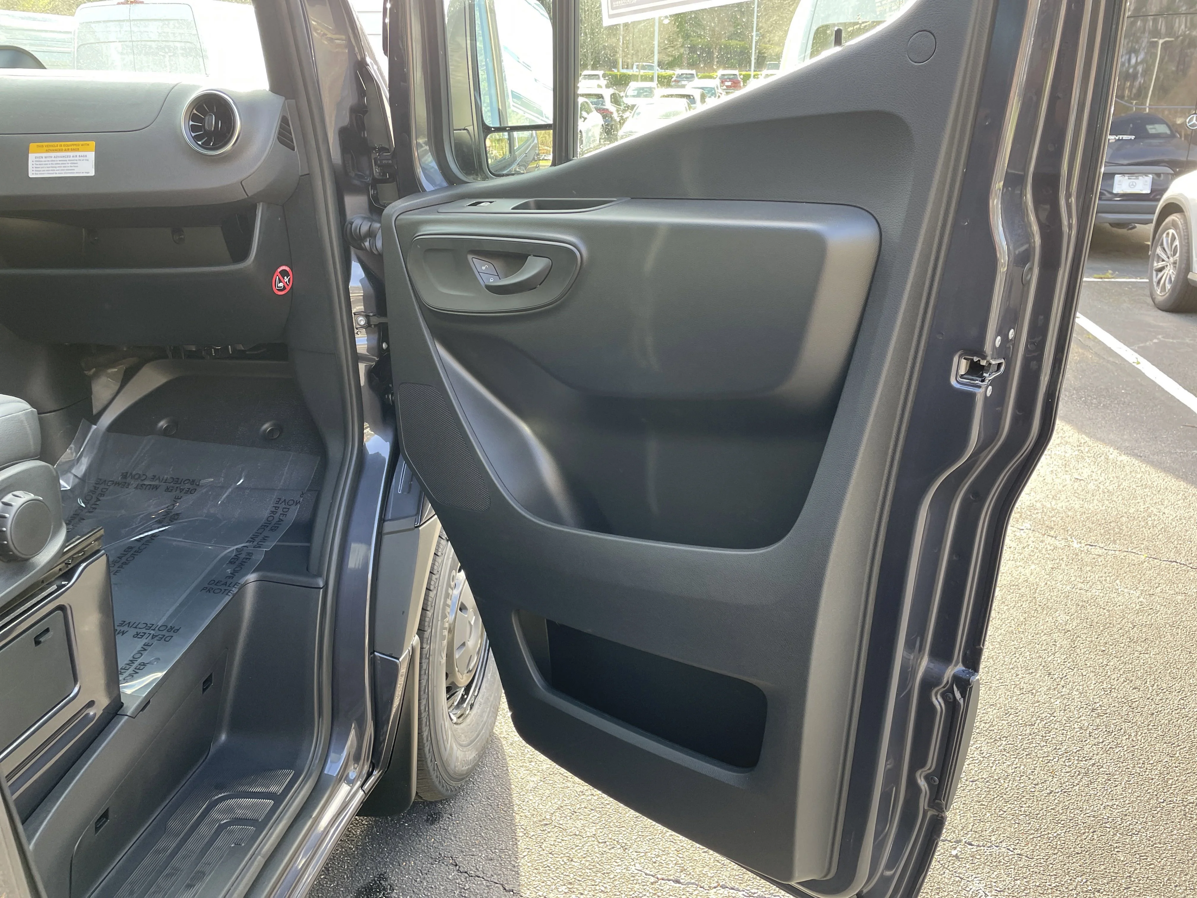 2025 Mercedes-Benz Sprinter Cargo Van Base - Photo 37