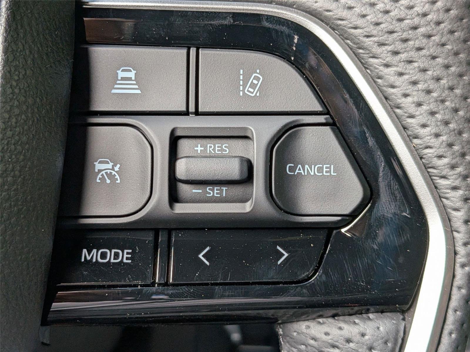 2025 Toyota Tundra Platinum - Photo 20