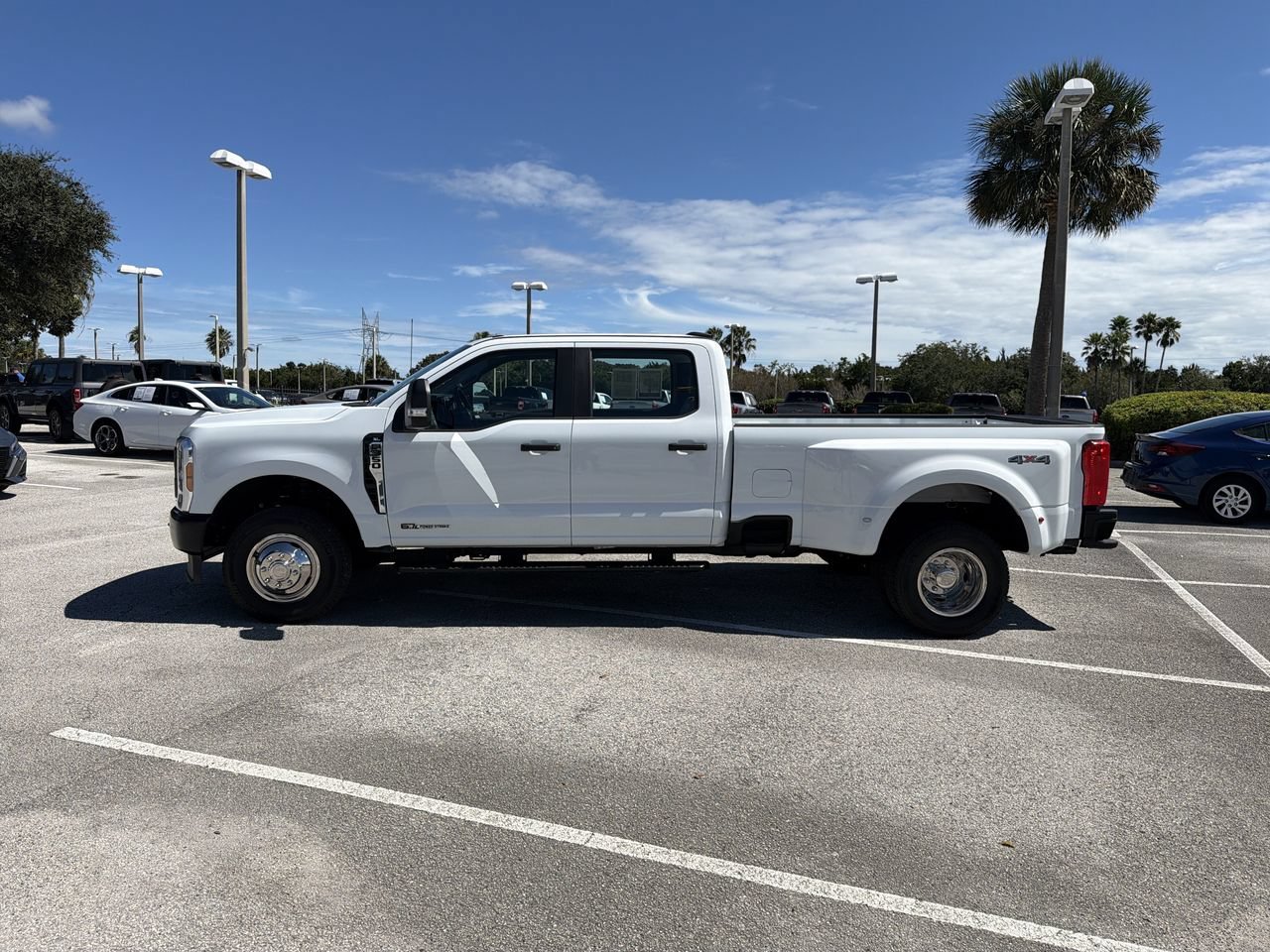 Used 2026 Oxford White Ford XL image 5
