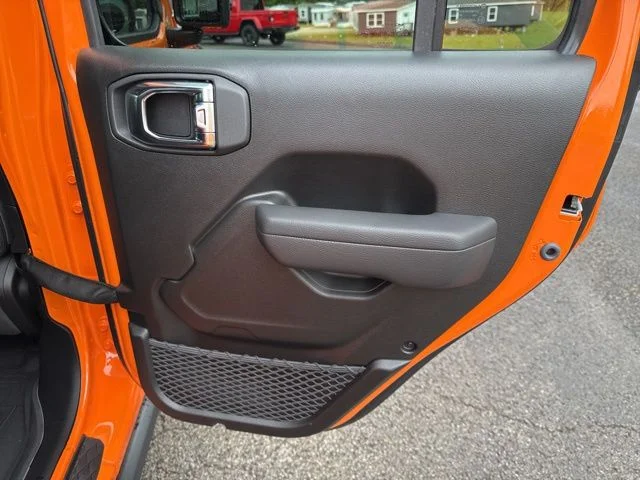 2025 Jeep Gladiator Willys - Photo 22