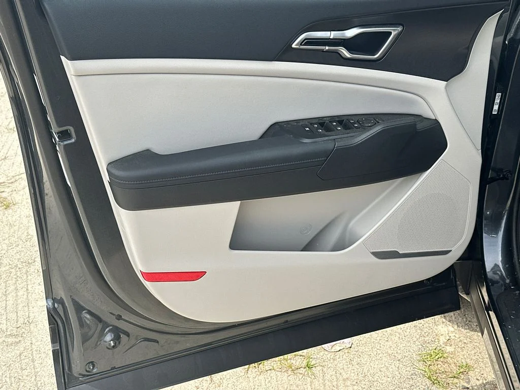 New 2026 Gray Kia EX image 10