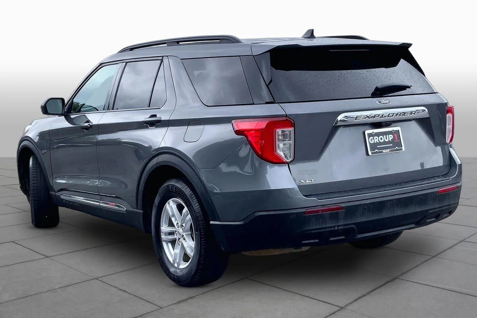 Used 2023 Carbonized Gray Metallic Ford XLT image 12