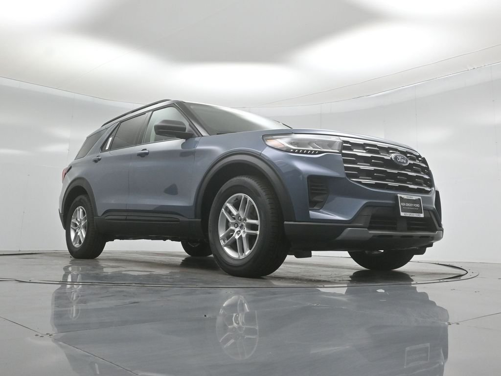 New 2026 Vapor Blue Metallic Ford Active image 3