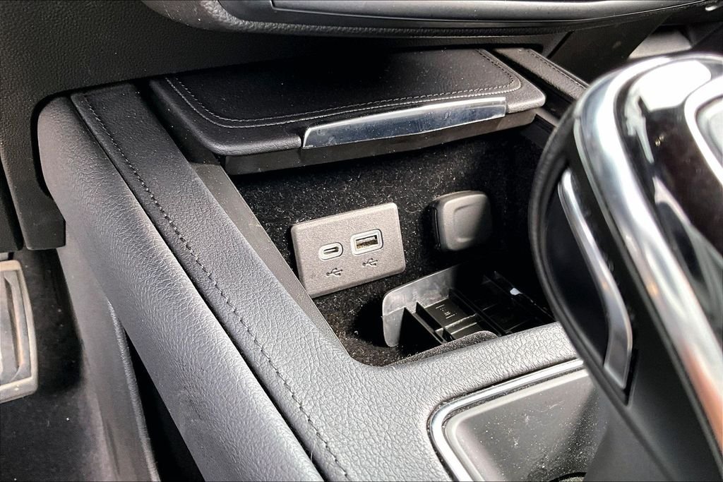 Used 2022 Black Cadillac Sport image 23