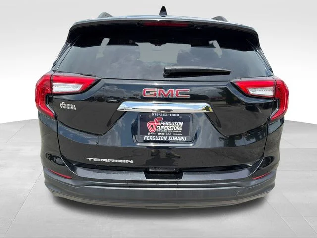 Used 2022 Black GMC SLE image 6