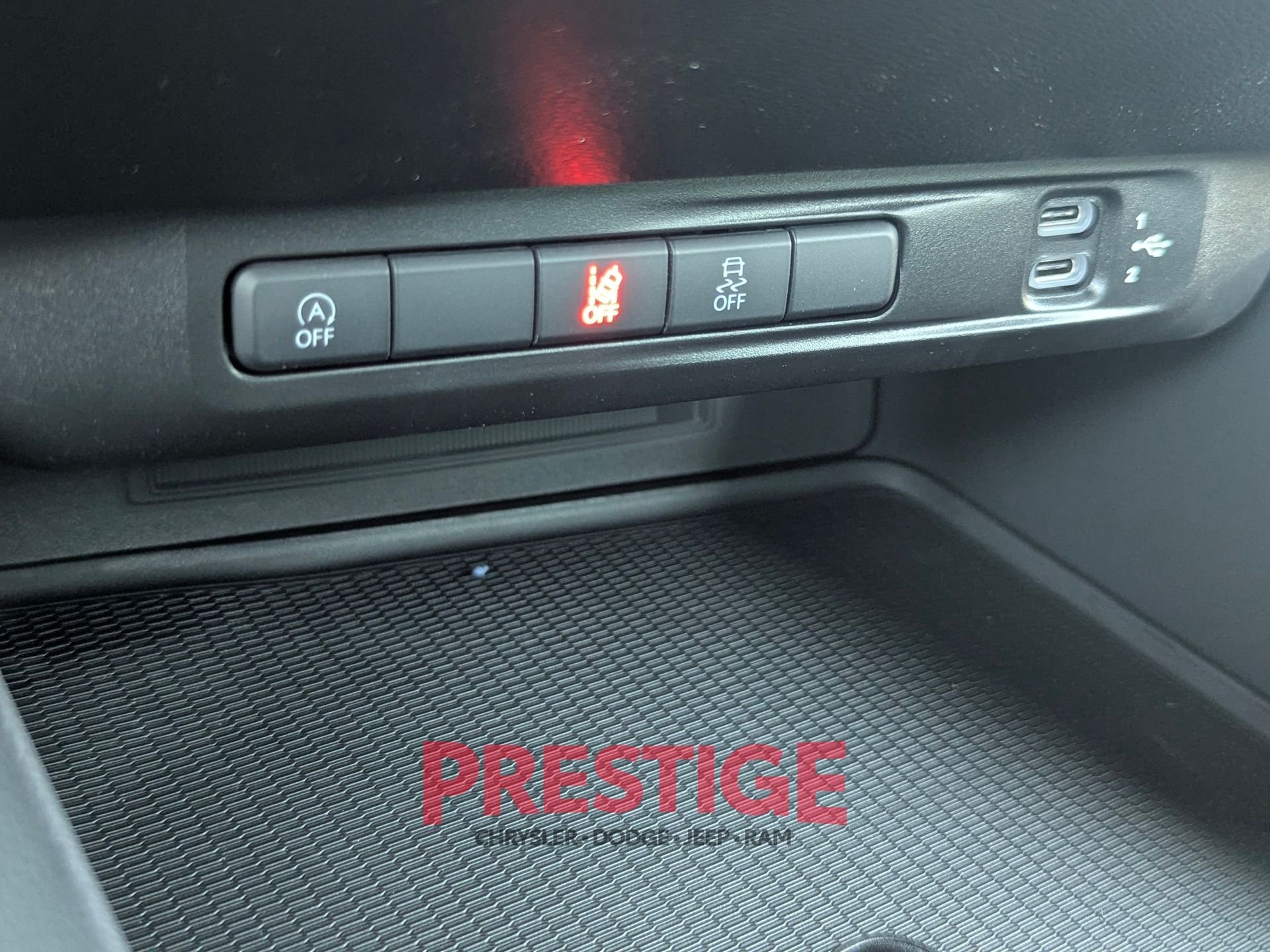 New 2026 Diamond Black Crystal Pearlcoat Dodge  image 18