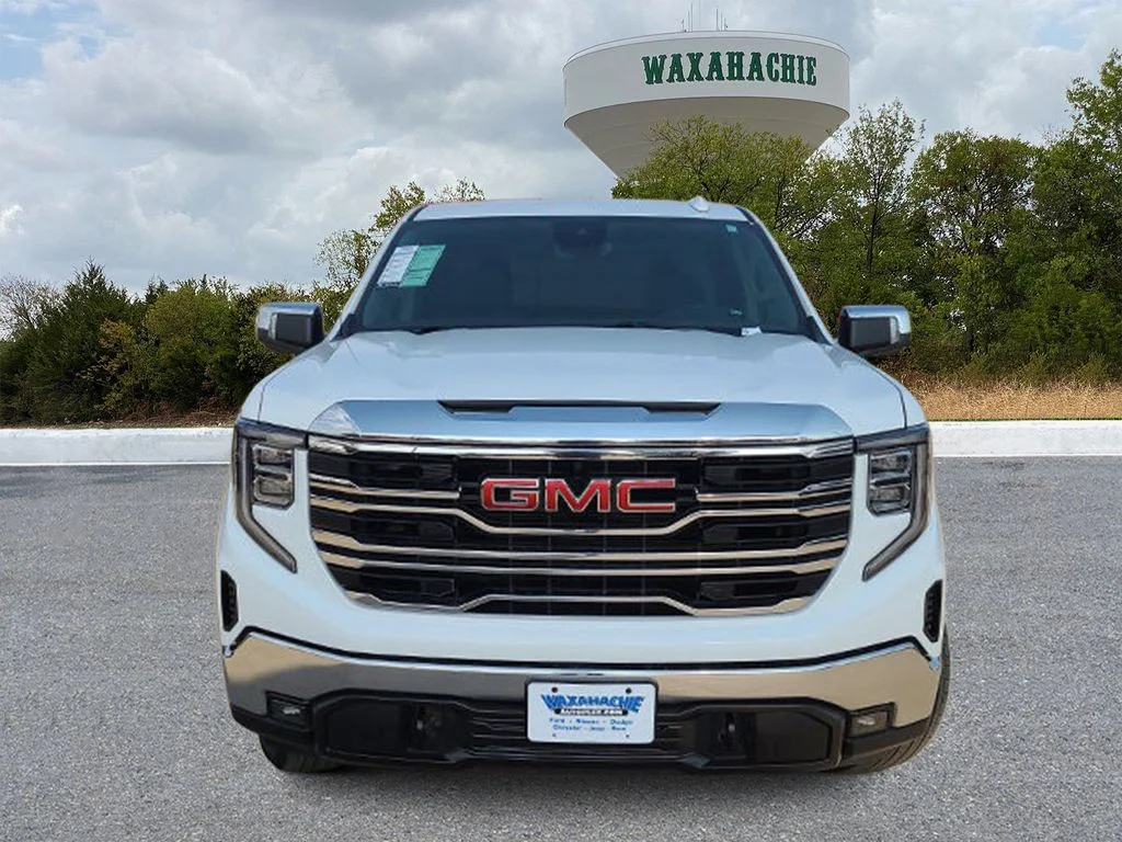 Used 2026 White GMC SLT image 2