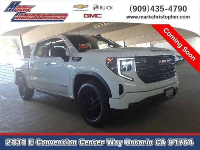 2023 GMC Sierra 4WD Crew Cab Short Box Elevation's photo