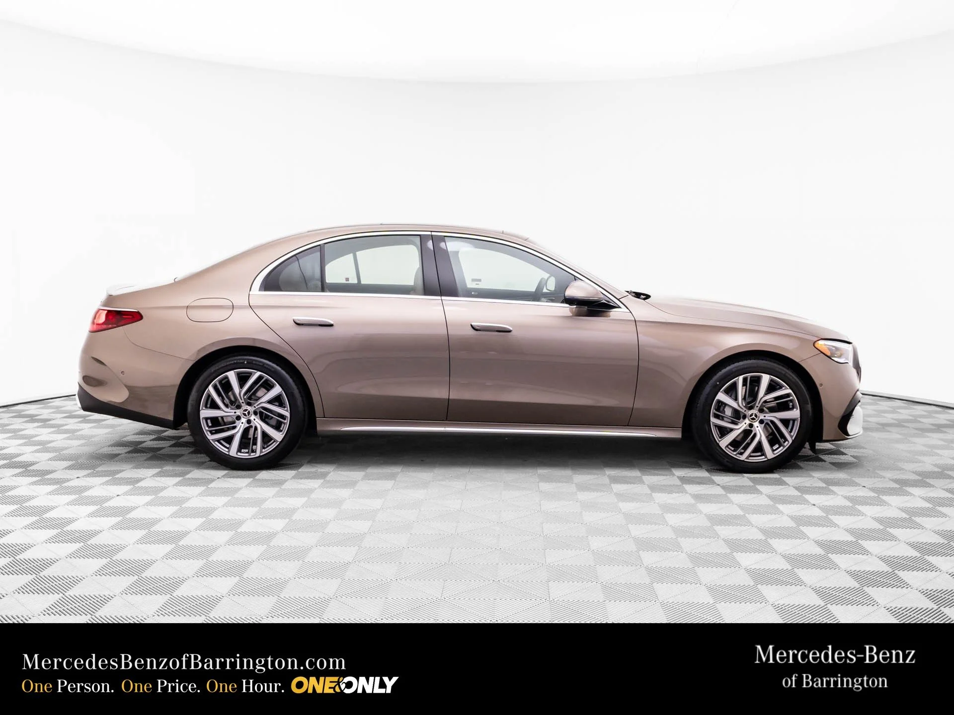 New 2026 Brown Mercedes-Benz E 350 image 7