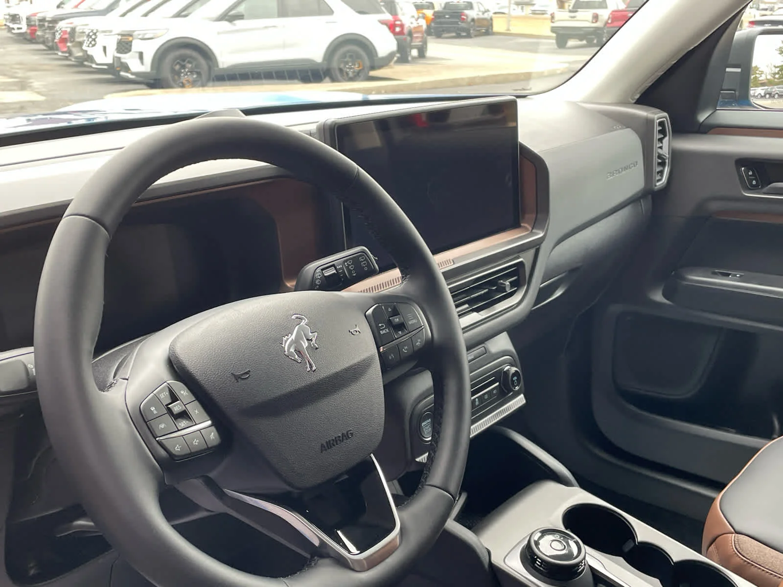 New 2026 Velocity Blue Metallic Ford Outer Banks® image 11
