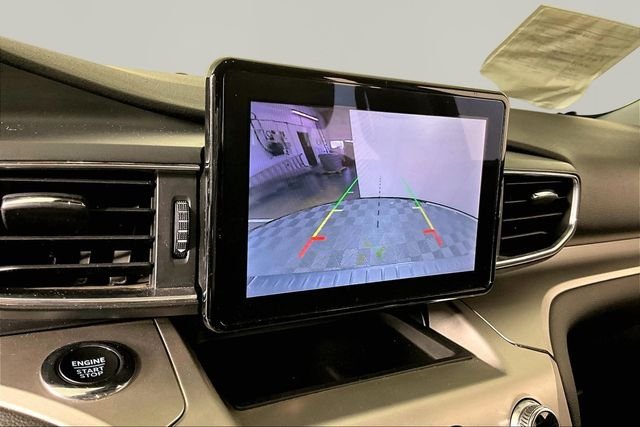 Used 2022 Gray Ford XLT image 13