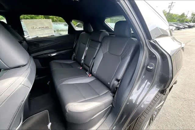 2026 Lexus RX 350 Premium - Photo 10