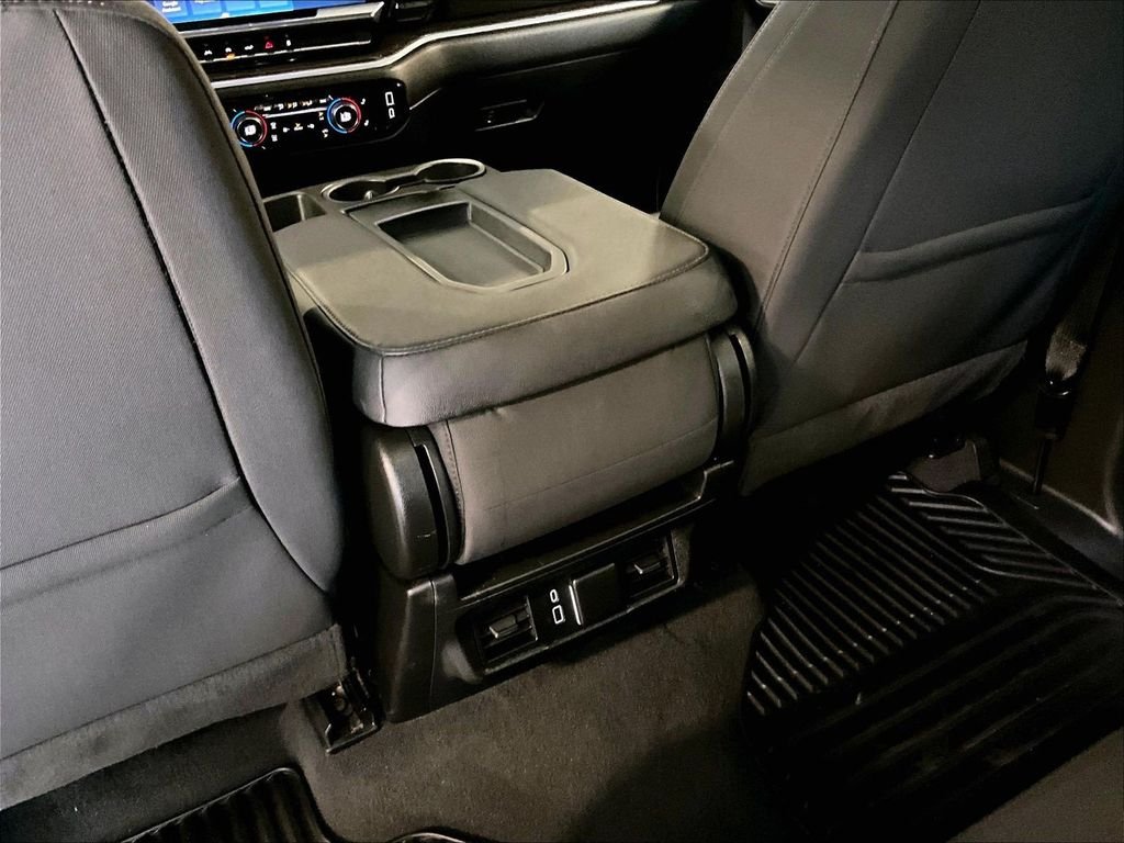 Used 2022 Gray Chevrolet LT image 28
