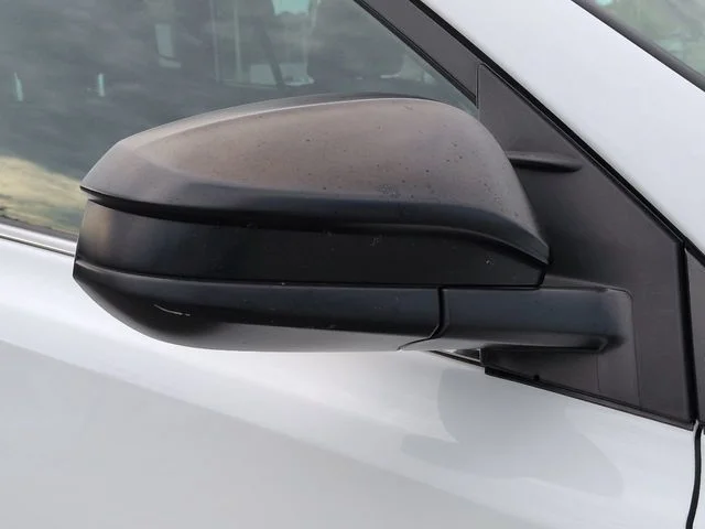 Used 2017 White Toyota LE image 12