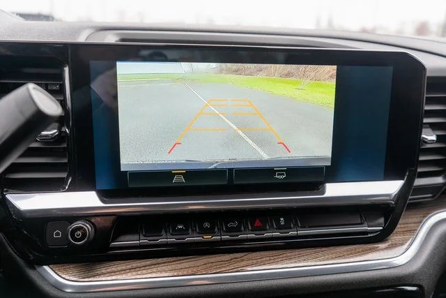 Used 2022 Gray Chevrolet LT image 26