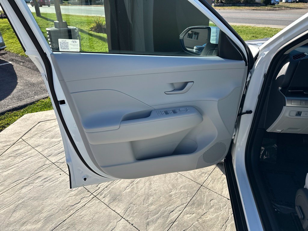 2024 Hyundai Kona SEL - Photo 9