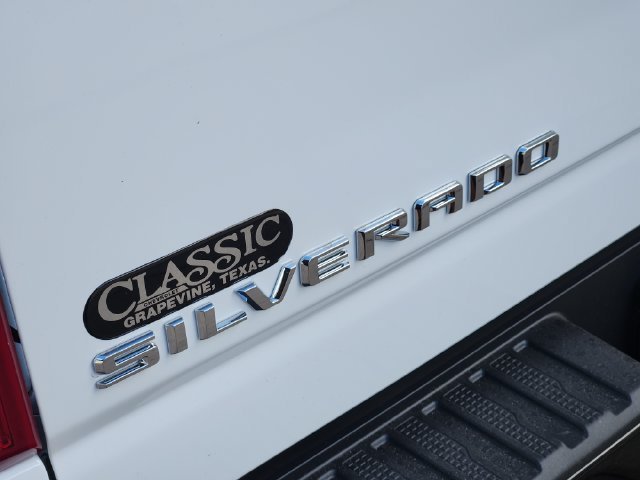 2026 Chevrolet Silverado 2500 HD Custom - Photo 9