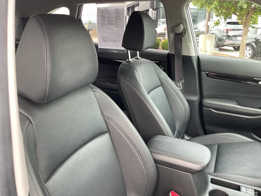 Certified Used 2024 Steel Gray Kia SX image 11