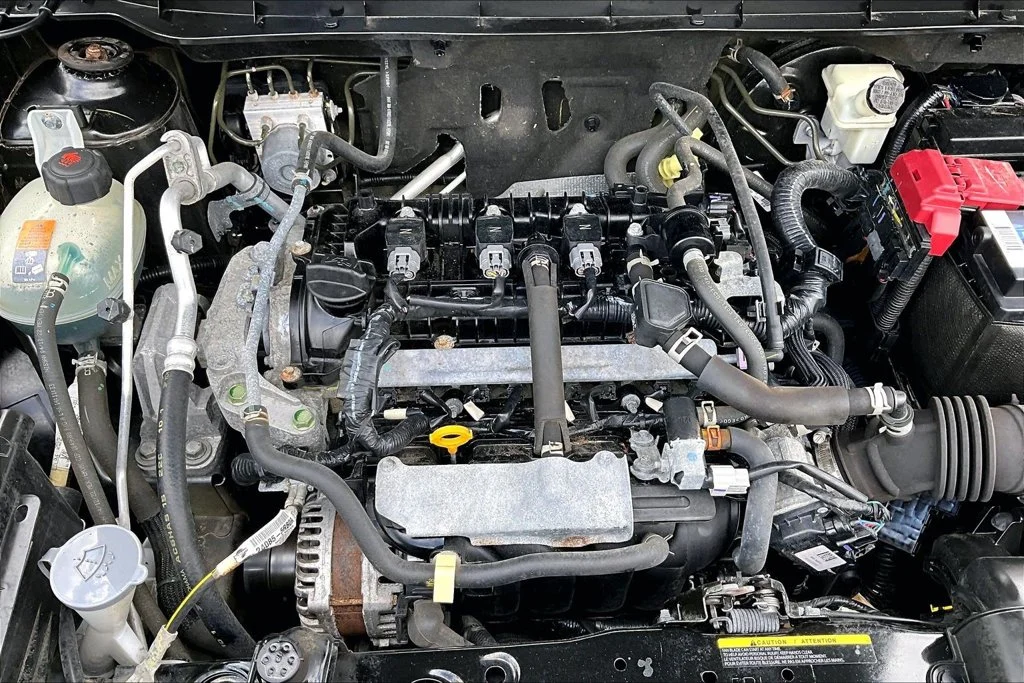 Used 2022 Gray Nissan SV image 31