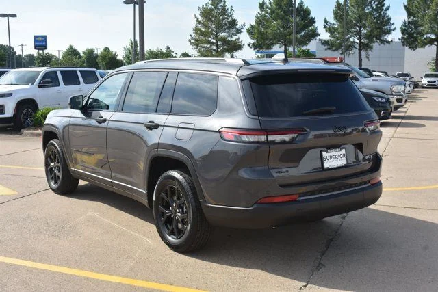 New 2026 Gray Jeep Altitude image 7