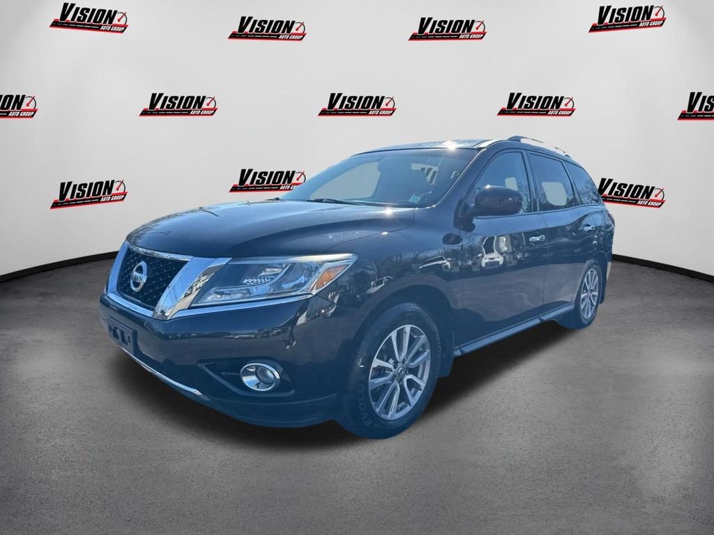 Used 2015 Black Nissan SV image 1