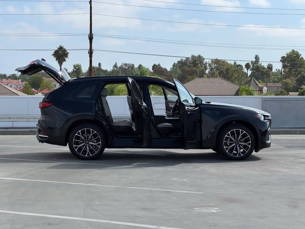 Certified Used 2025 Black Mazda Premium image 30