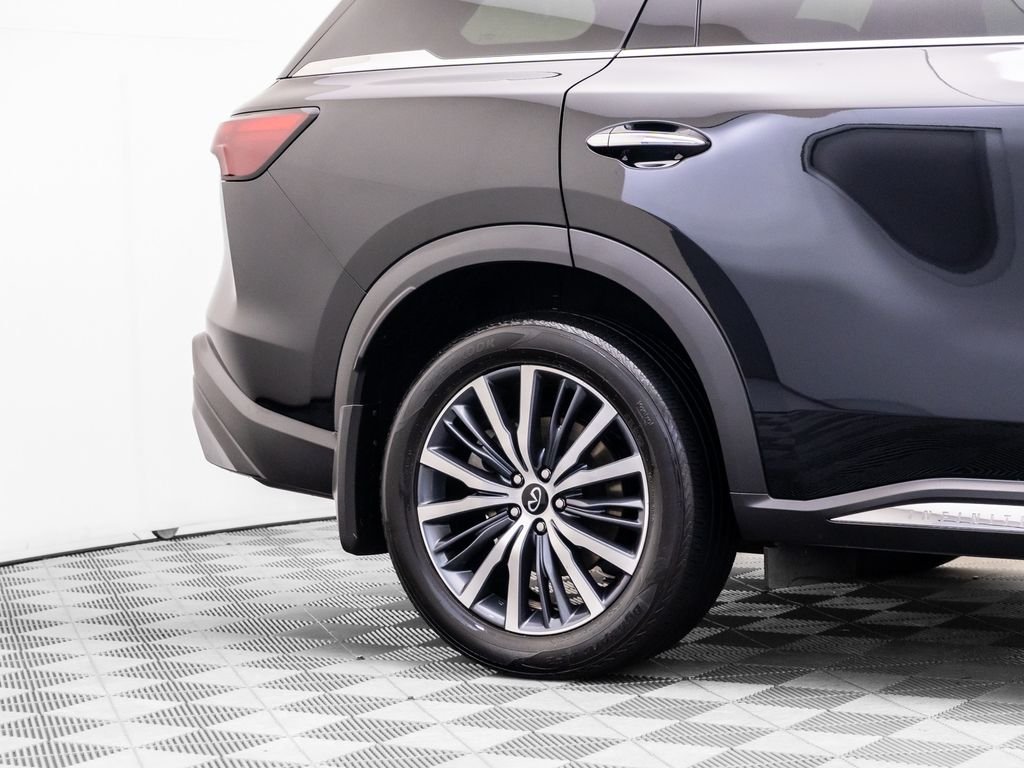 Used 2023 Mineral INFINITI Sensory image 38