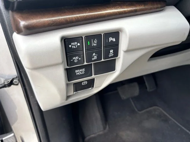 Used 2019 Silver Acura Advance Package image 16